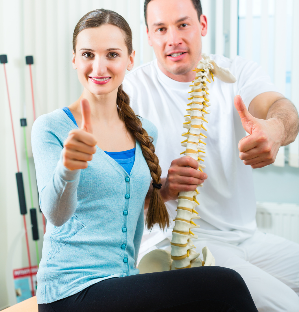 Fisioterapeuta con paciente